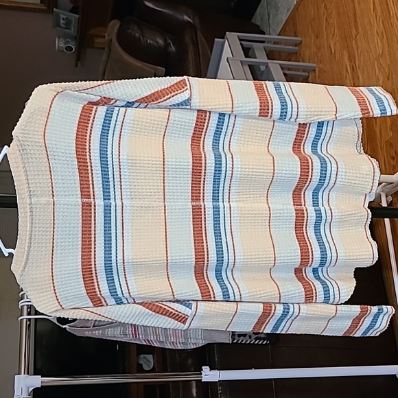 Urban Outfitters Out From Under Jojo Oversized Thermal Button-Front Top Size Med - Picture 8 of 14